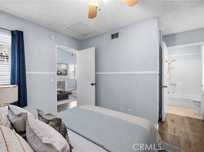 7025 Glade, Canoga Park (los Angeles) CA 91303