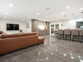 17155 Barneston, Granada Hills (los Angeles) CA 91344