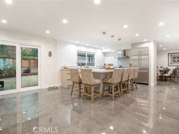 17155 Barneston, Granada Hills (los Angeles) CA 91344