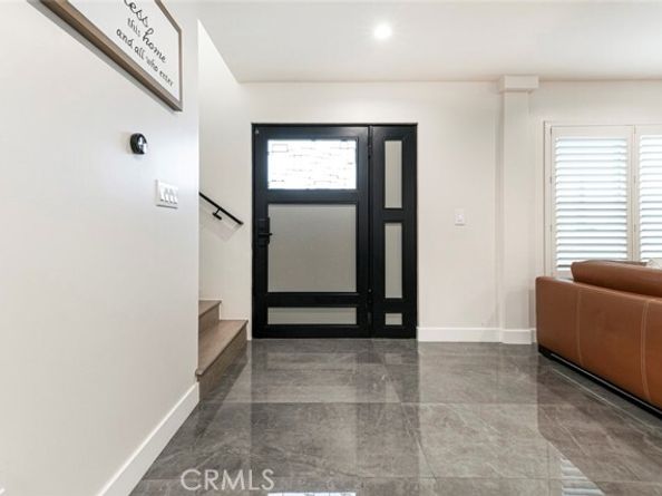 17155 Barneston, Granada Hills (los Angeles) CA 91344