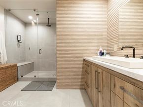 17155 Barneston, Granada Hills (los Angeles) CA 91344