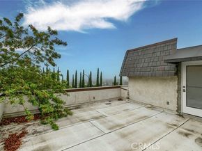 17155 Barneston, Granada Hills (los Angeles) CA 91344