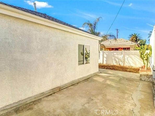 7702 Ben Avenue, North Hollywood (los Angeles) CA 91605