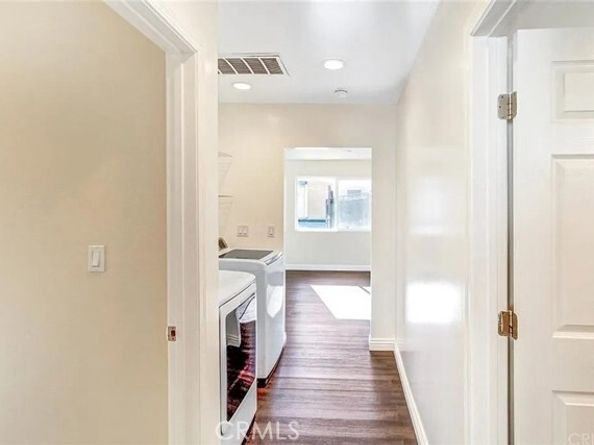 7702 Ben Avenue, North Hollywood (los Angeles) CA 91605