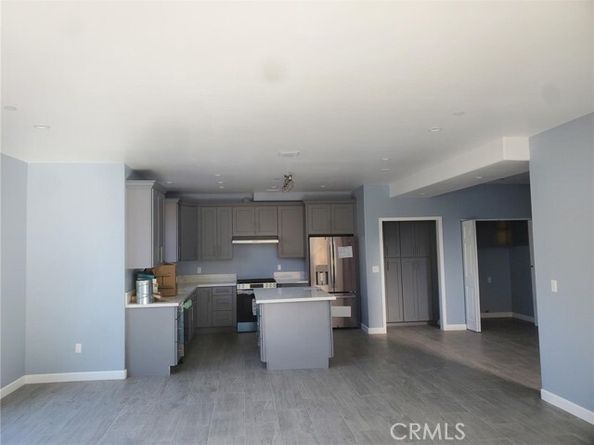 20819 W Seasons Lane, Winnetka (los Angeles) CA 91306