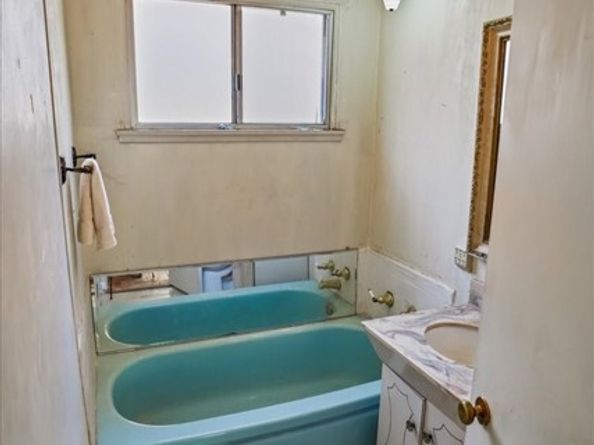 16661 Lahey Street, Granada Hills (los Angeles) CA 91344