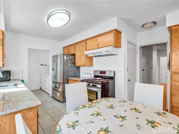 7628 Bluebell, North Hollywood (los Angeles) CA 91605