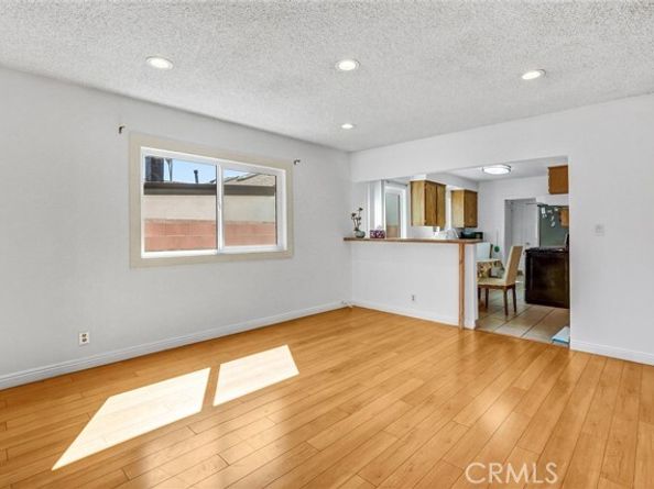 7628 Bluebell, North Hollywood (los Angeles) CA 91605