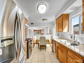 7628 Bluebell, North Hollywood (los Angeles) CA 91605