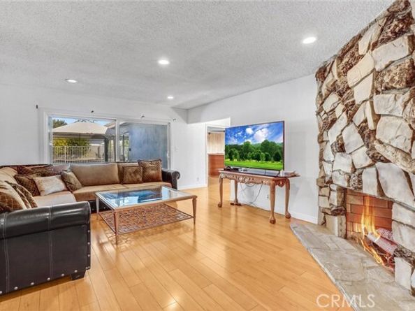 7628 Bluebell, North Hollywood (los Angeles) CA 91605