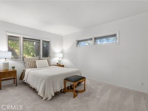 19200 Ballinger, Northridge (los Angeles) CA 91324
