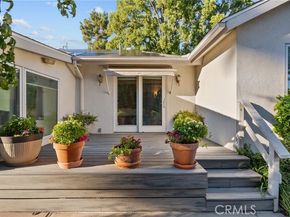 19200 Ballinger, Northridge (los Angeles) CA 91324