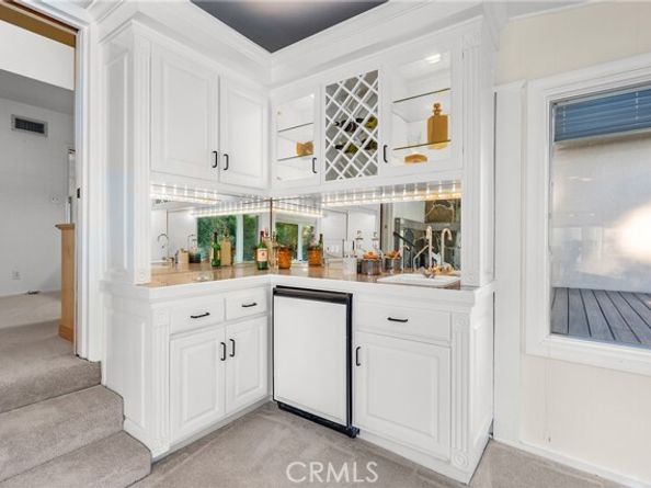 19200 Ballinger, Northridge (los Angeles) CA 91324