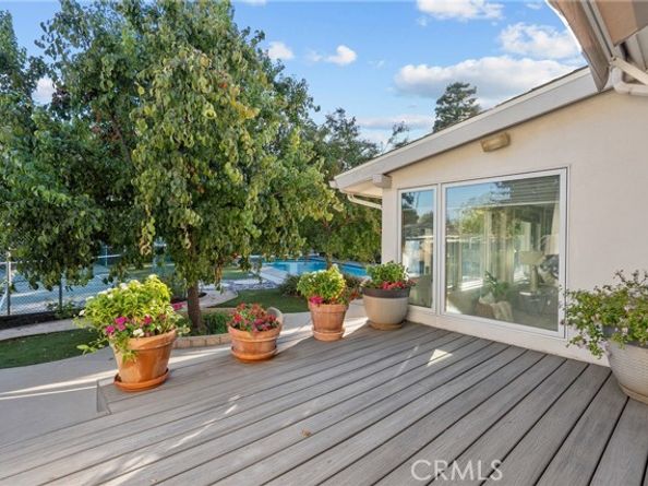 19200 Ballinger, Northridge (los Angeles) CA 91324