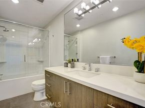 11023 Fruitland Drive 304, Studio City (los Angeles) CA 91604