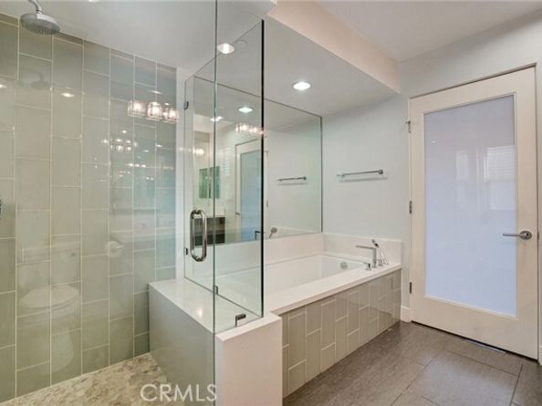 11023 Fruitland Drive 304, Studio City (los Angeles) CA 91604