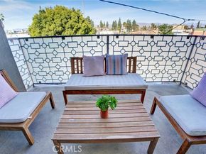 11023 Fruitland Drive 304, Studio City (los Angeles) CA 91604