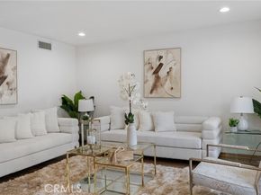 10703 Wheatland Avenue, Sunland (los Angeles) CA 91040