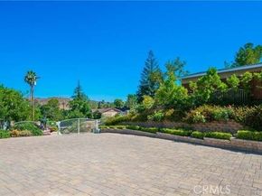 10703 Wheatland Avenue, Sunland (los Angeles) CA 91040