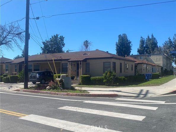 6747 Tobias Avenue, Van Nuys (los Angeles) CA 91405