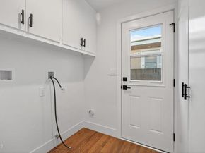 18924 Halsted Street, Northridge (los Angeles) CA 91324