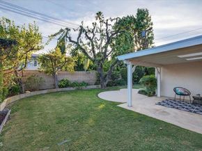 18924 Halsted Street, Northridge (los Angeles) CA 91324