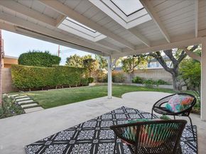 18924 Halsted Street, Northridge (los Angeles) CA 91324