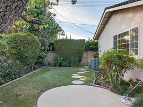 18924 Halsted Street, Northridge (los Angeles) CA 91324