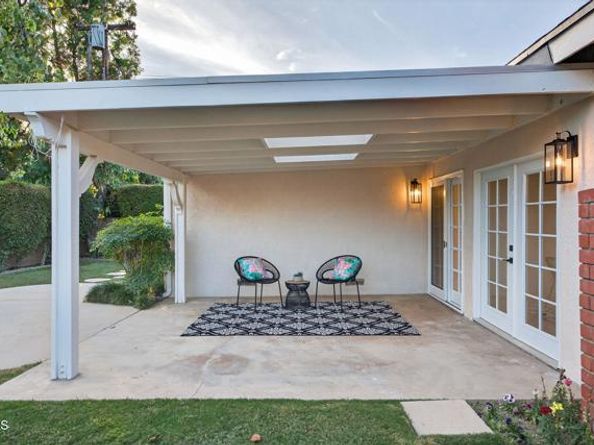 18924 Halsted Street, Northridge (los Angeles) CA 91324