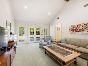 17933 Osborne Street, Northridge (los Angeles) CA 91325