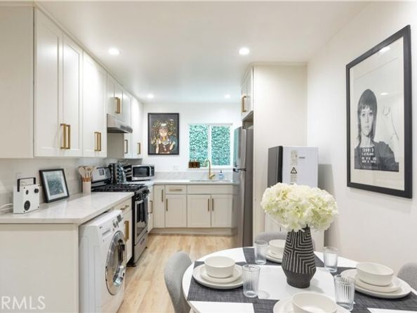 6029 Eleanor Avenue, Hollywood (los Angeles) CA 90038