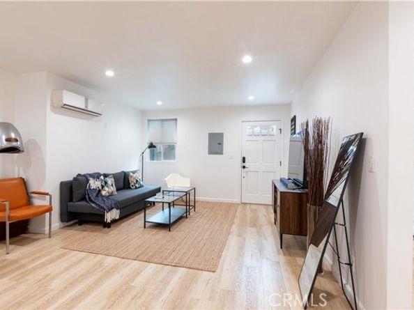 6029 Eleanor Avenue, Hollywood (los Angeles) CA 90038