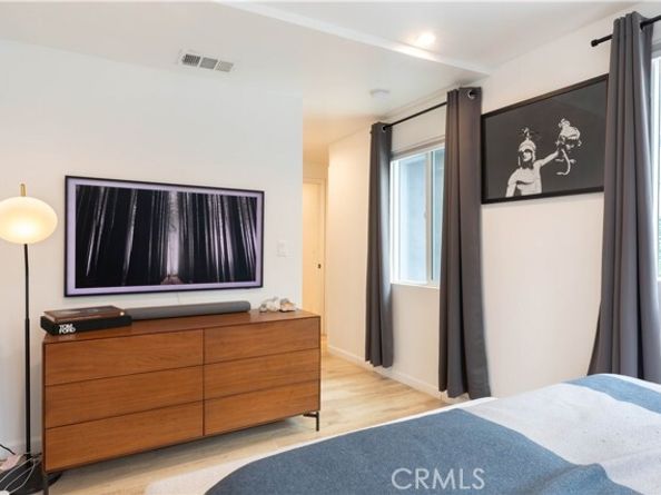 6029 Eleanor Avenue, Hollywood (los Angeles) CA 90038