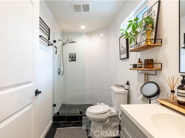 6029 Eleanor Avenue, Hollywood (los Angeles) CA 90038