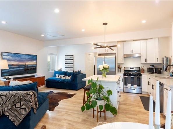 6029 Eleanor Avenue, Hollywood (los Angeles) CA 90038