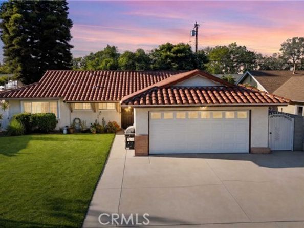 2813 W Brook, Santa Ana CA 92704