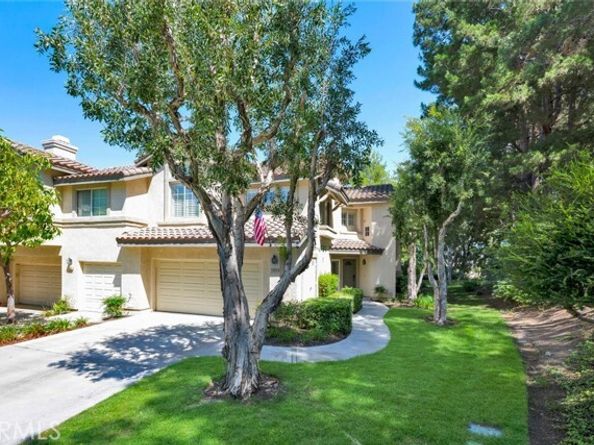 7999 E Viewrim, Anaheim CA 92808