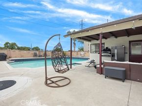 1580 W Audre Drive, Anaheim CA 92802