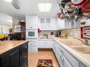 1301 Skokie Road 27H, Seal Beach CA 90740