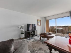 2475 Jefferson 103, Carlsbad CA 92008
