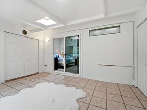 3655 Vista Campana 9, Oceanside CA 92057