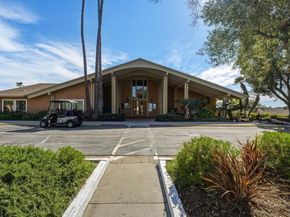 3655 Vista Campana 9, Oceanside CA 92057