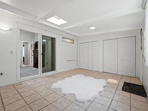 3655 Vista Campana 9, Oceanside CA 92057