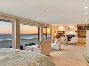 67 A Surfside Avenue, Surfside (seal Beach) CA 90743