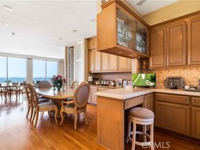 67 A Surfside Avenue, Surfside (seal Beach) CA 90743