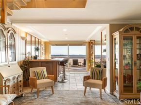 67 A Surfside Avenue, Surfside (seal Beach) CA 90743