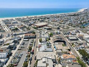 411 30th Street, Newport Beach CA 92663