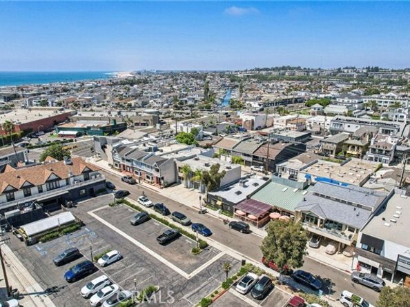 411 30th Street, Newport Beach CA 92663