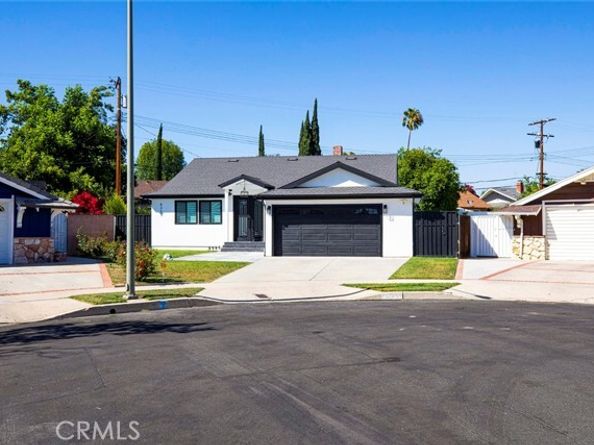 8352 Capps, Northridge (los Angeles) CA 91324
