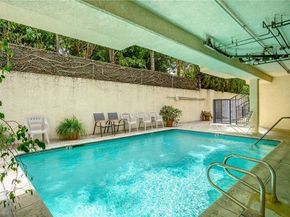 11038 Camarillo Street 13, North Hollywood (los Angeles) CA 91602
